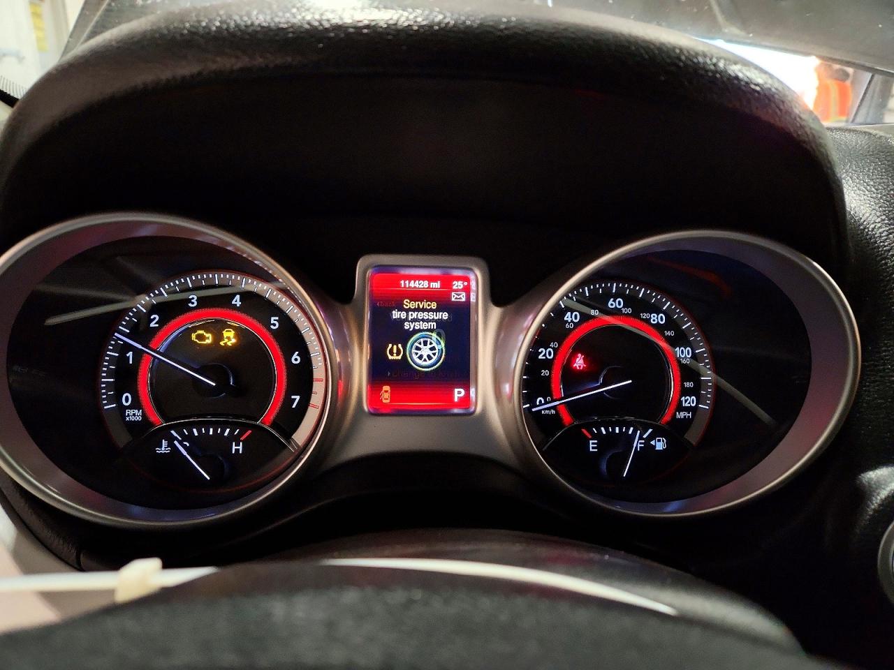2014 DODGE JOURNEY SXT photo 9