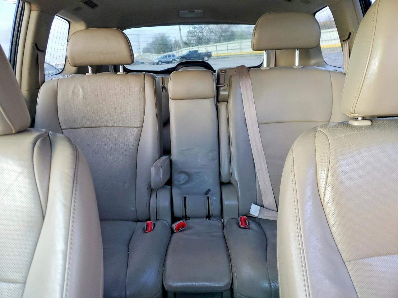 2011 TOYOTA HIGHLANDER LIMITED photo 10