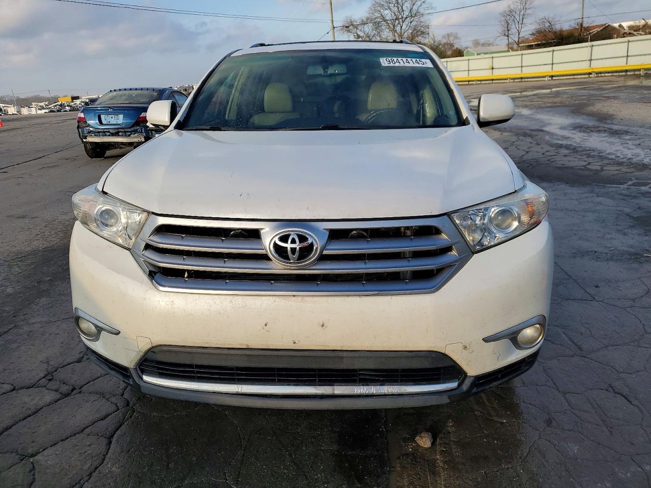 2011 TOYOTA HIGHLANDER LIMITED photo 5