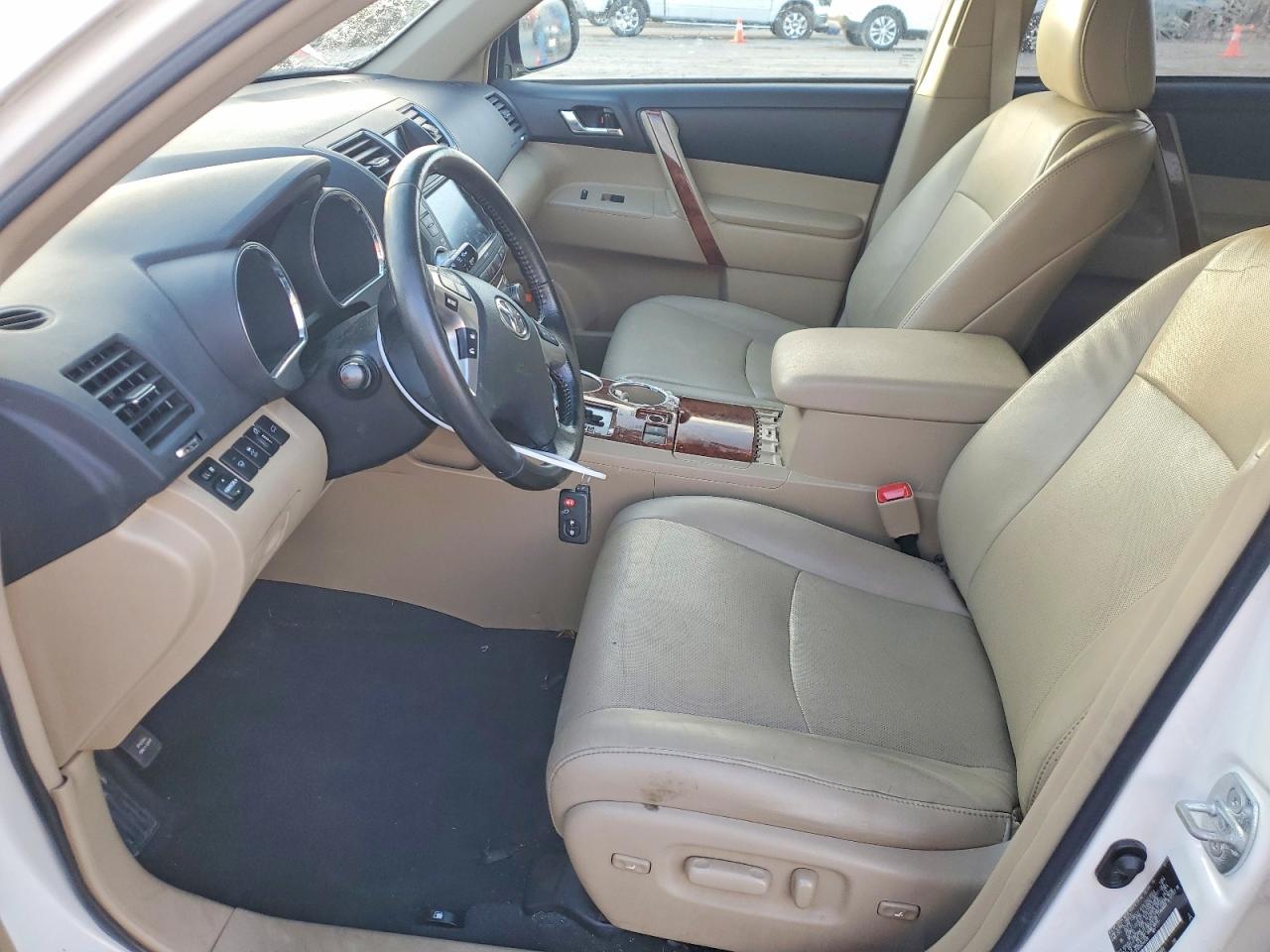 2011 TOYOTA HIGHLANDER LIMITED photo 7