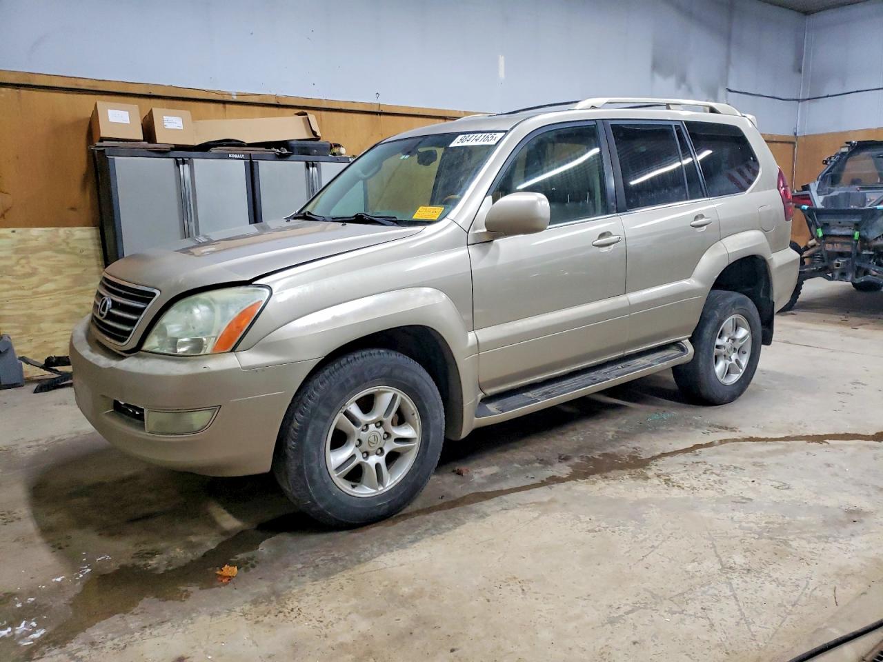 2005 LEXUS GX