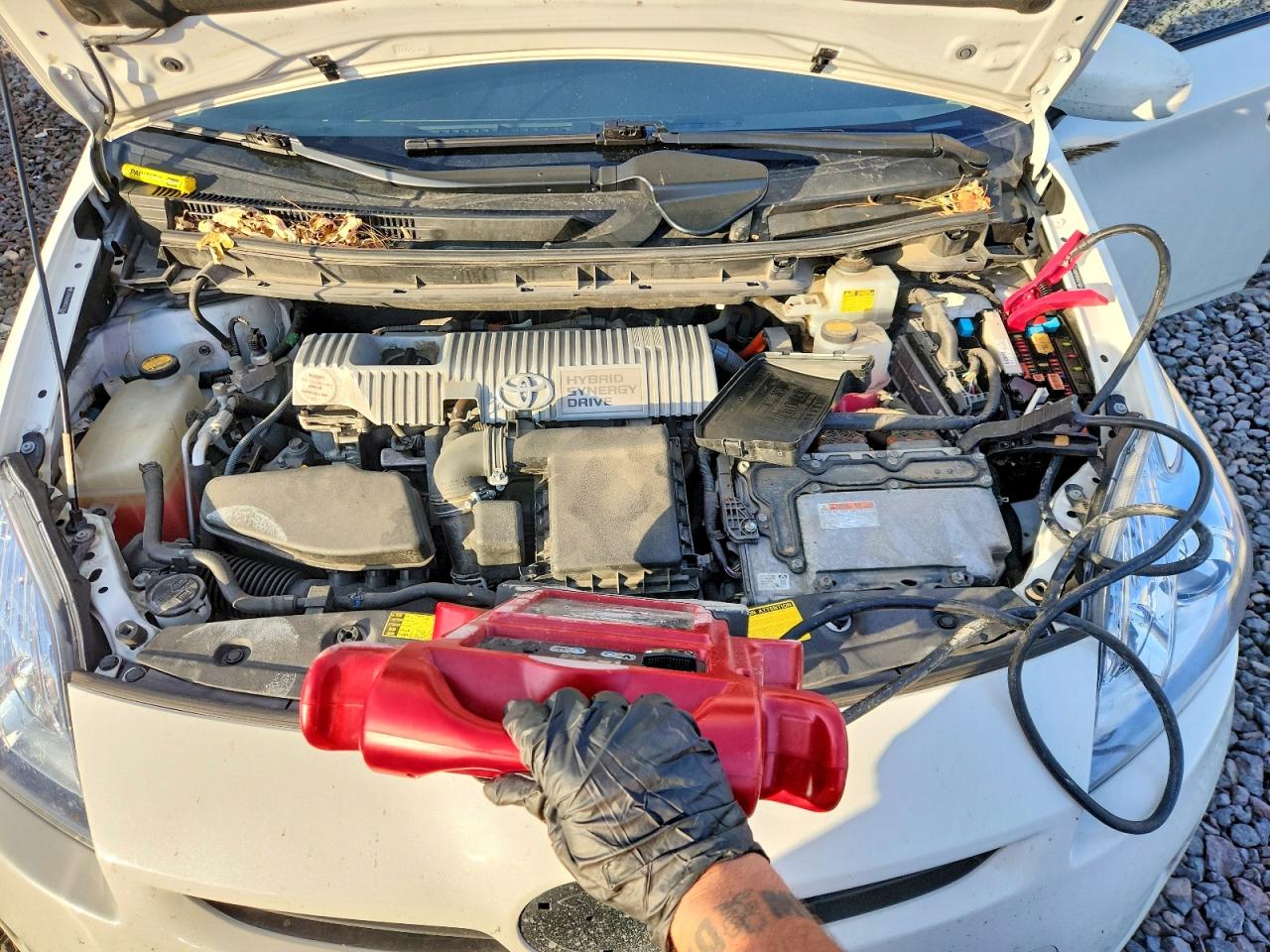 2011 TOYOTA PRIUS photo 11