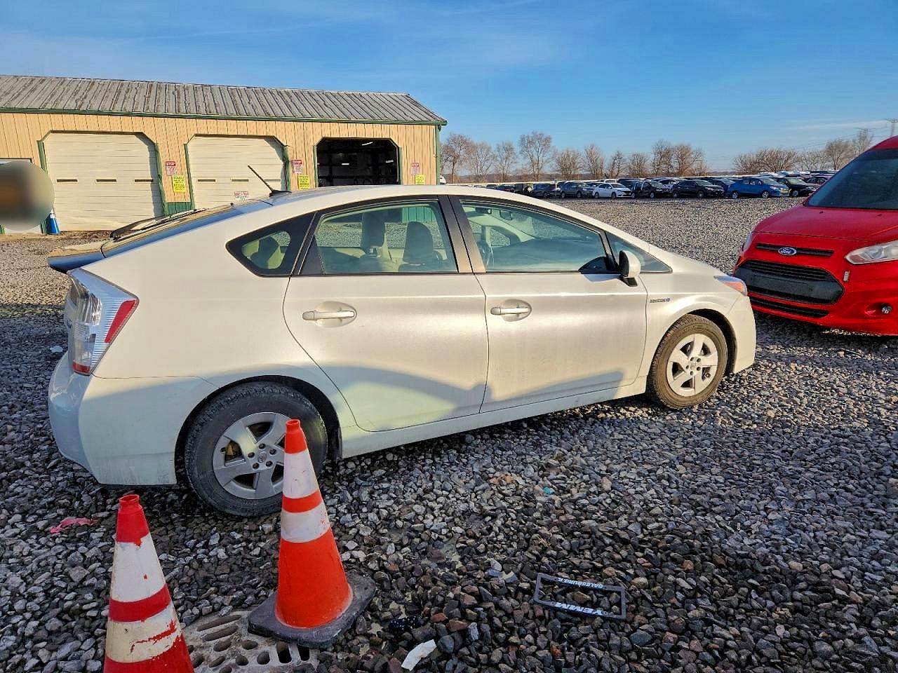 2011 TOYOTA PRIUS photo 3