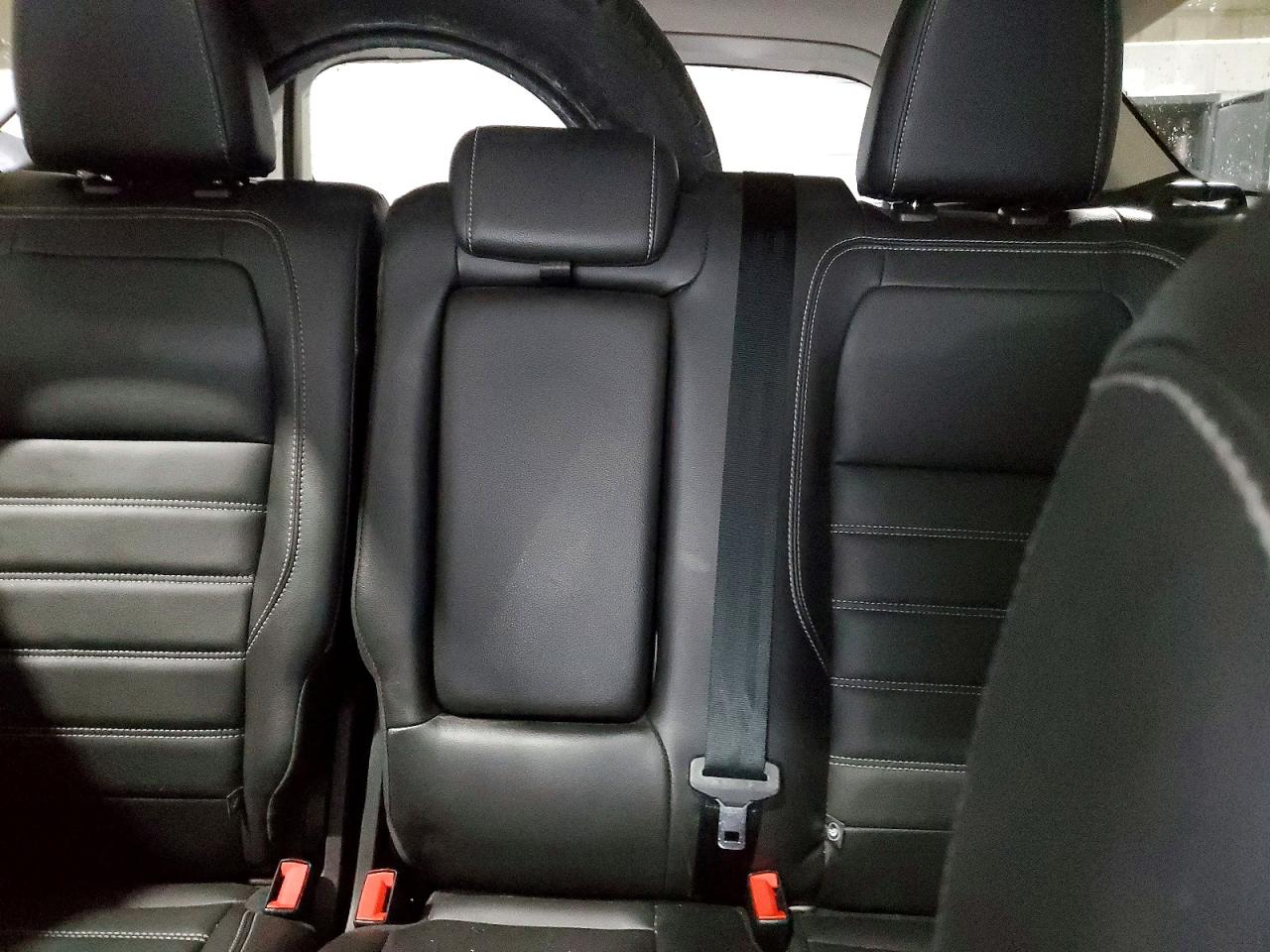 2017 FORD ESCAPE SE photo 10