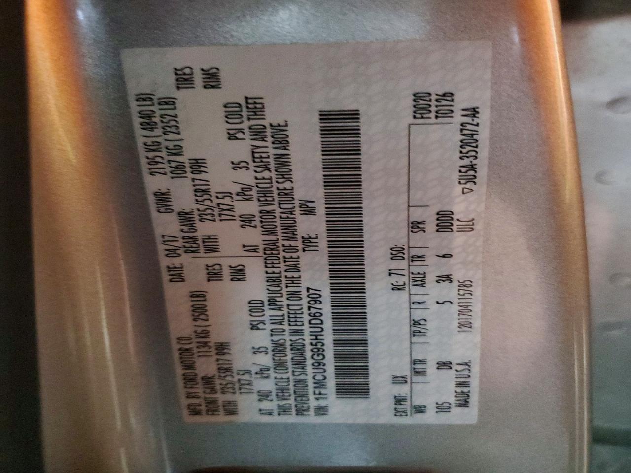 2017 FORD ESCAPE SE photo 13