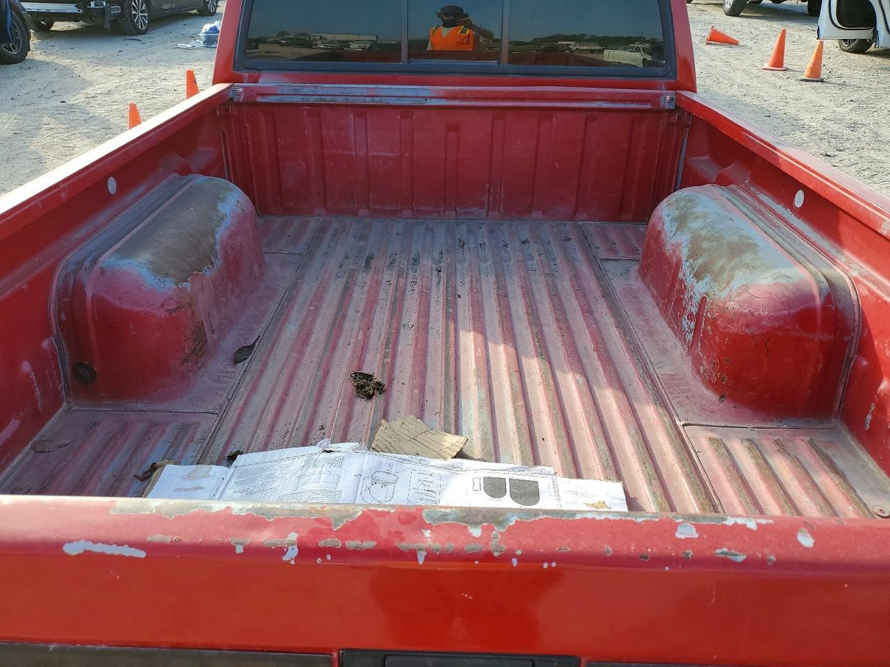 1998 NISSAN FRONTIER KING CAB XE photo 10