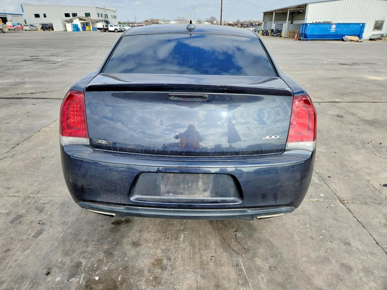 2019 CHRYSLER 300 S photo 16