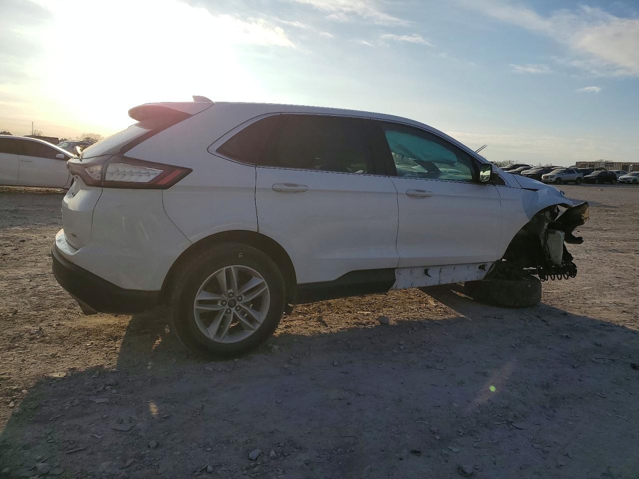 2017 FORD EDGE SEL photo 5