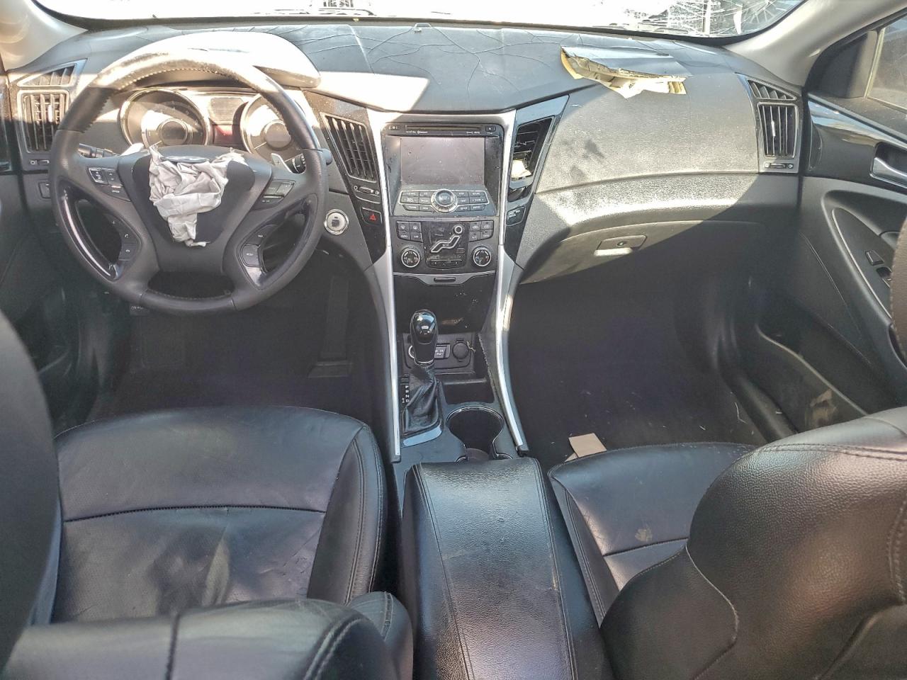 2011 HYUNDAI SONATA SE photo 8