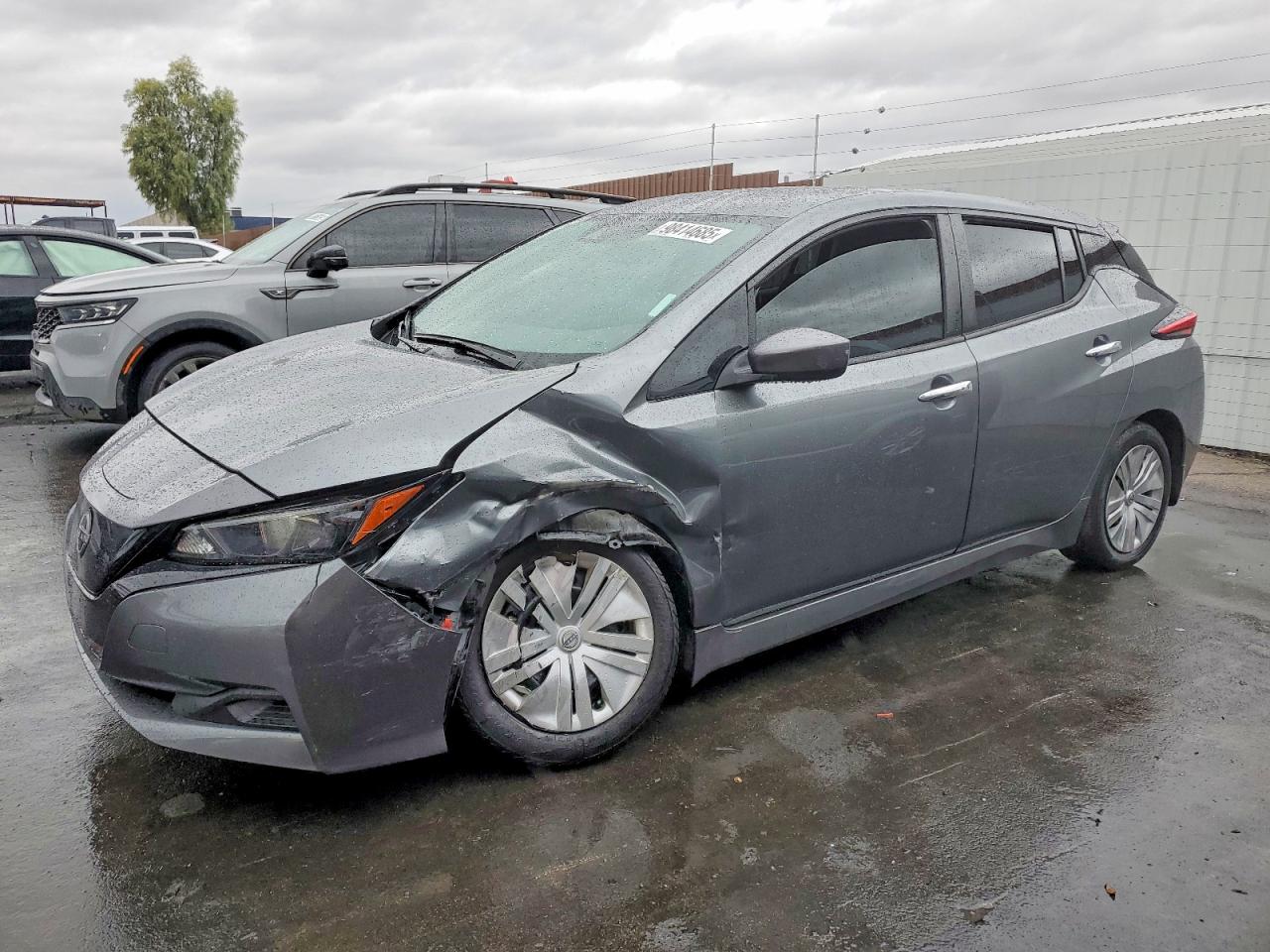 2024 NISSAN LEAF