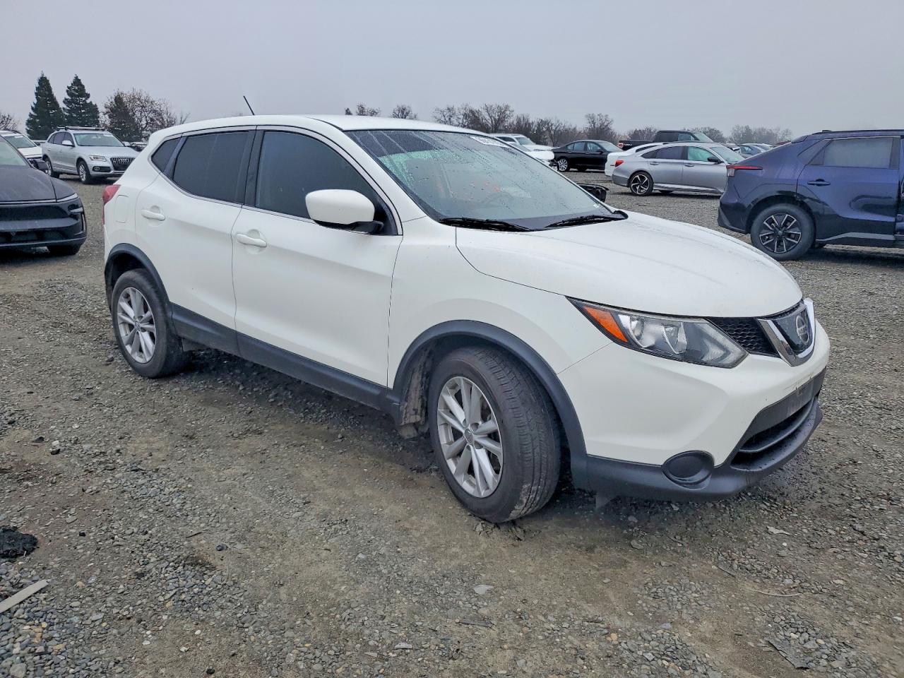 2018 NISSAN ROGUE SPORT S photo 4