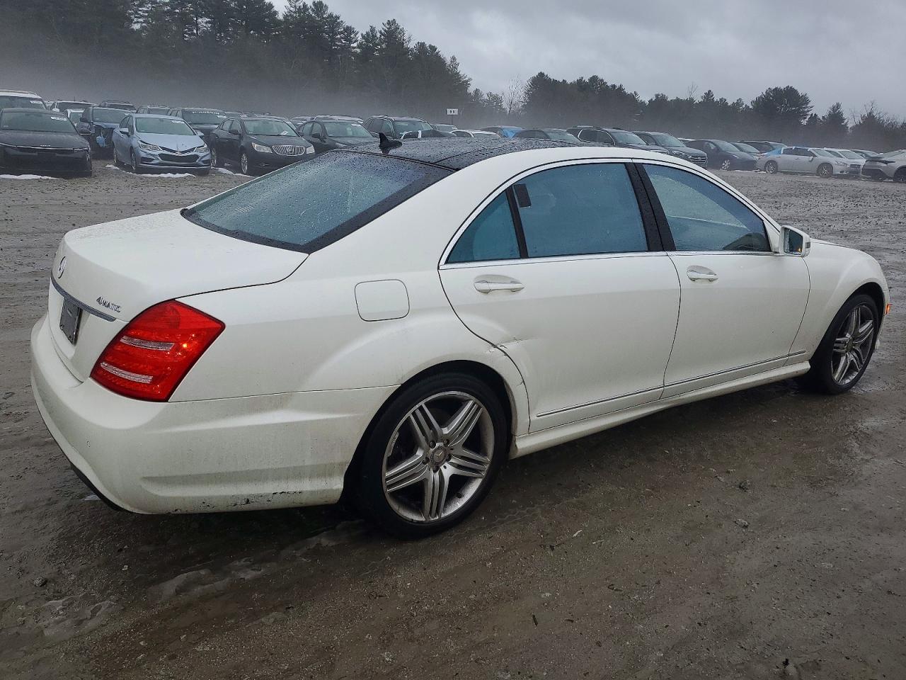 2013 MERCEDES-BENZ S 550 4MATIC photo 3