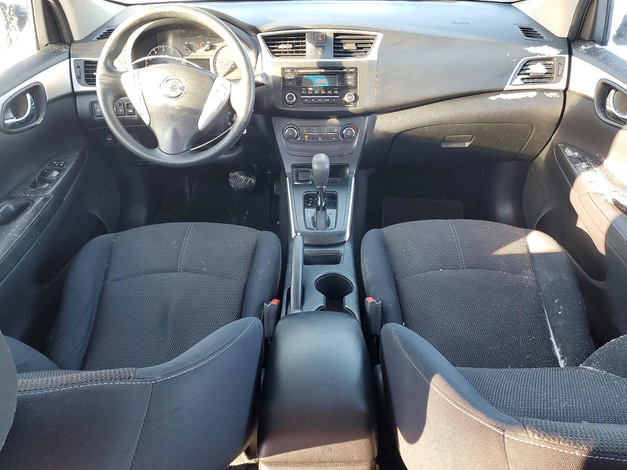 2017 NISSAN SENTRA S photo 8