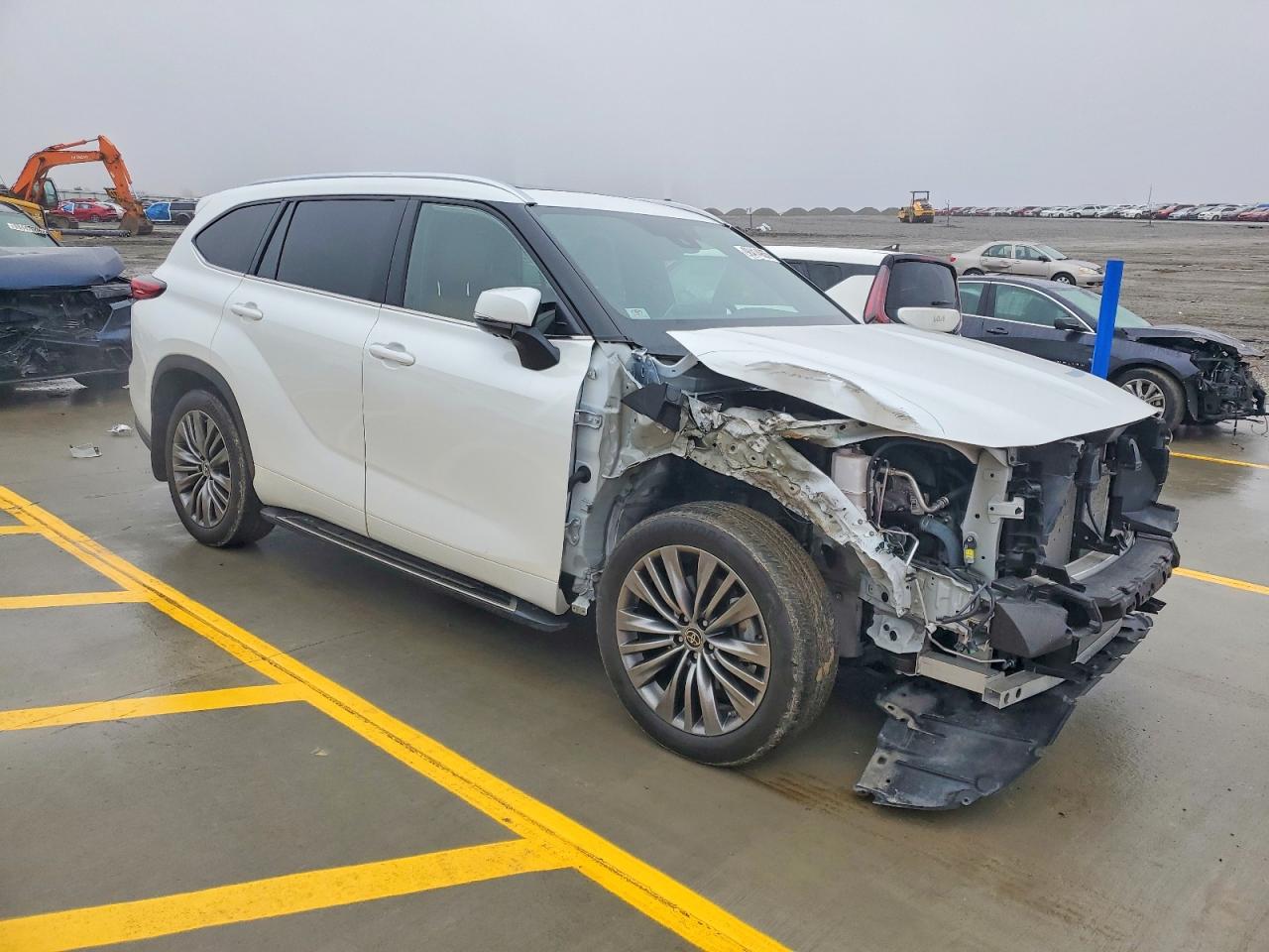 2022 TOYOTA HIGHLANDER PLATINUM photo 4