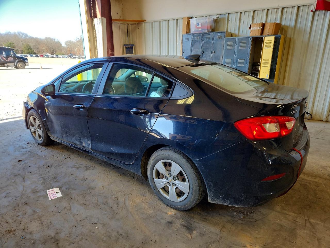 2017 CHEVROLET CRUZE LS photo 2