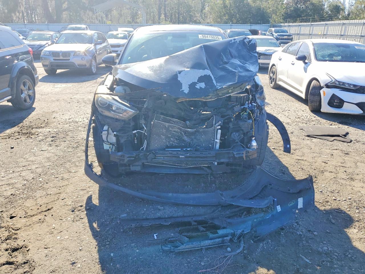 2016 HYUNDAI TUCSON SE photo 5