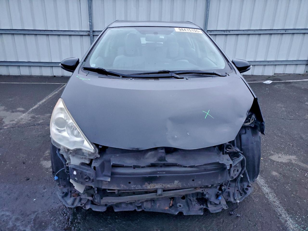 2012 TOYOTA PRIUS C photo 9