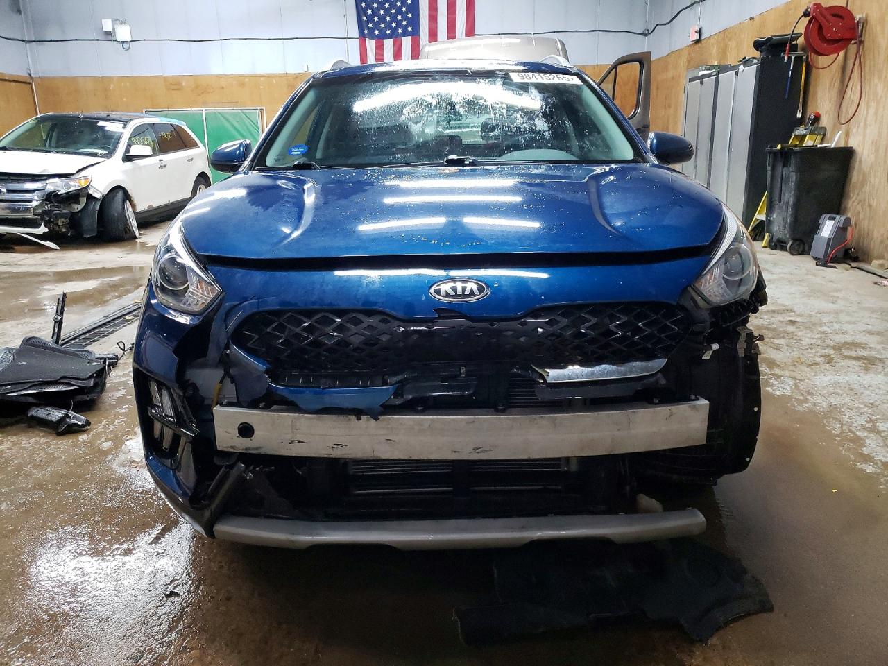 2021 KIA NIRO LX photo 5