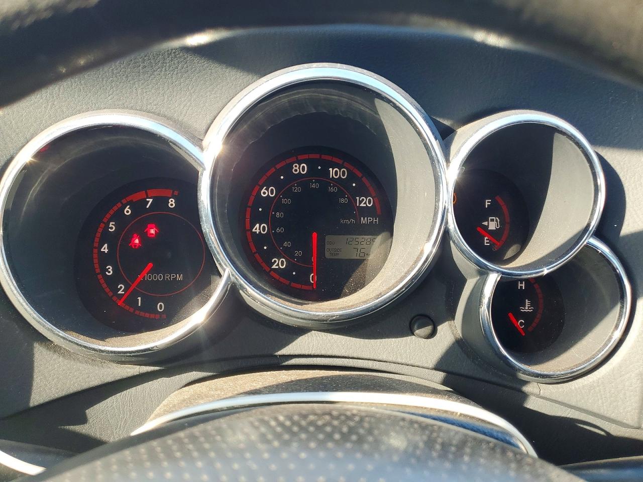 2008 TOYOTA COROLLA MATRIX XR photo 9