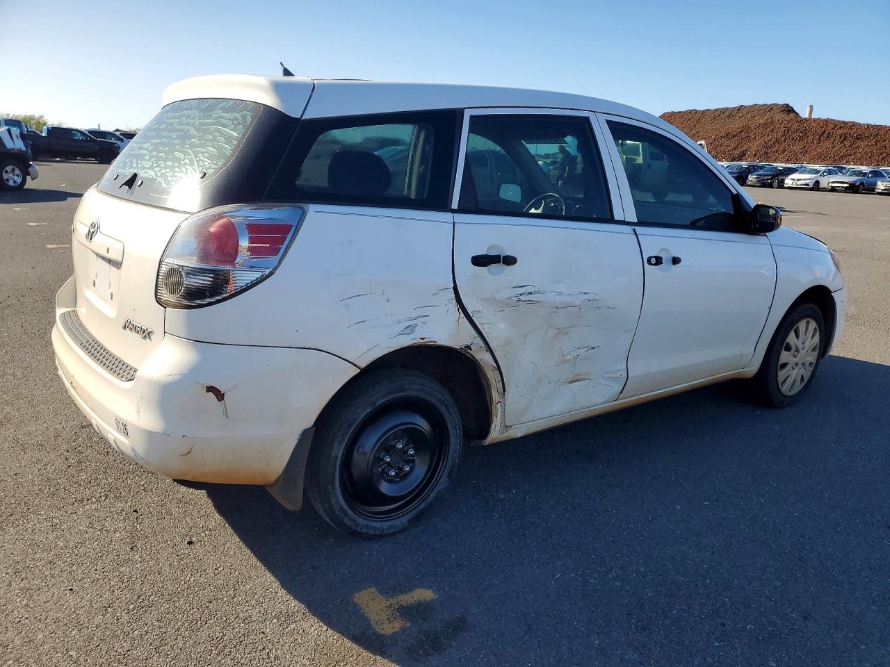 2008 TOYOTA COROLLA MATRIX XR photo 3