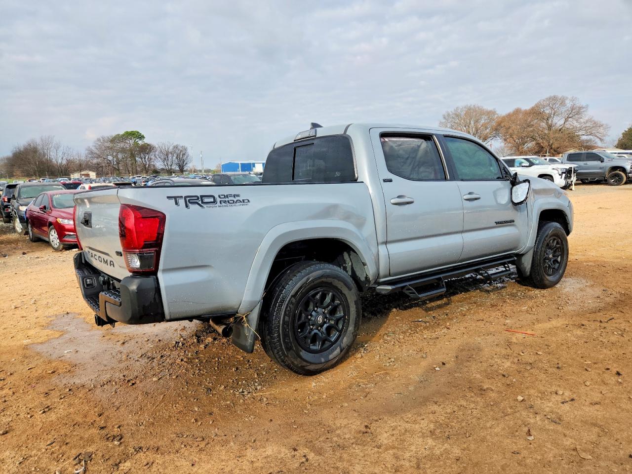 2019 TOYOTA TACOMA SR5 V6 photo 3
