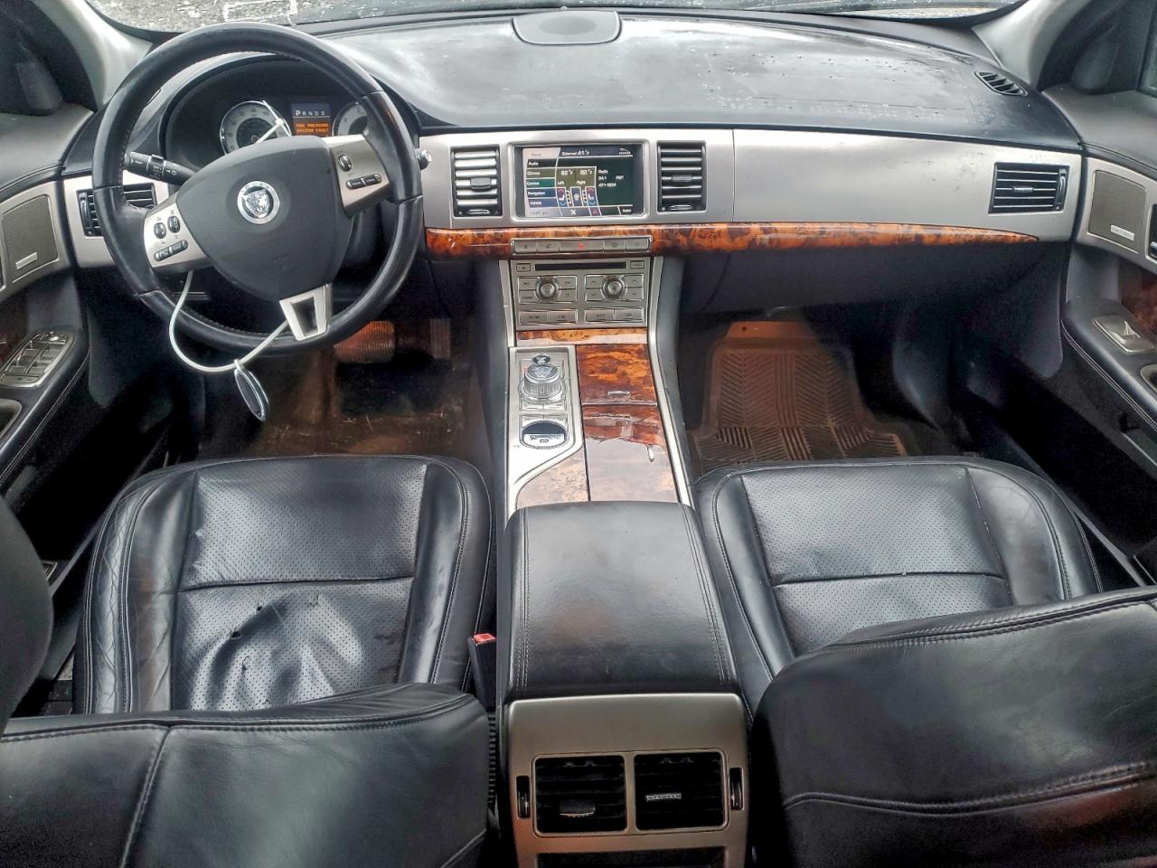 2009 JAGUAR XF SUPERCHARGED photo 8