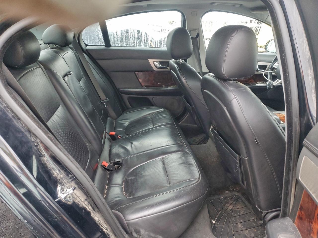 2009 JAGUAR XF SUPERCHARGED photo 10