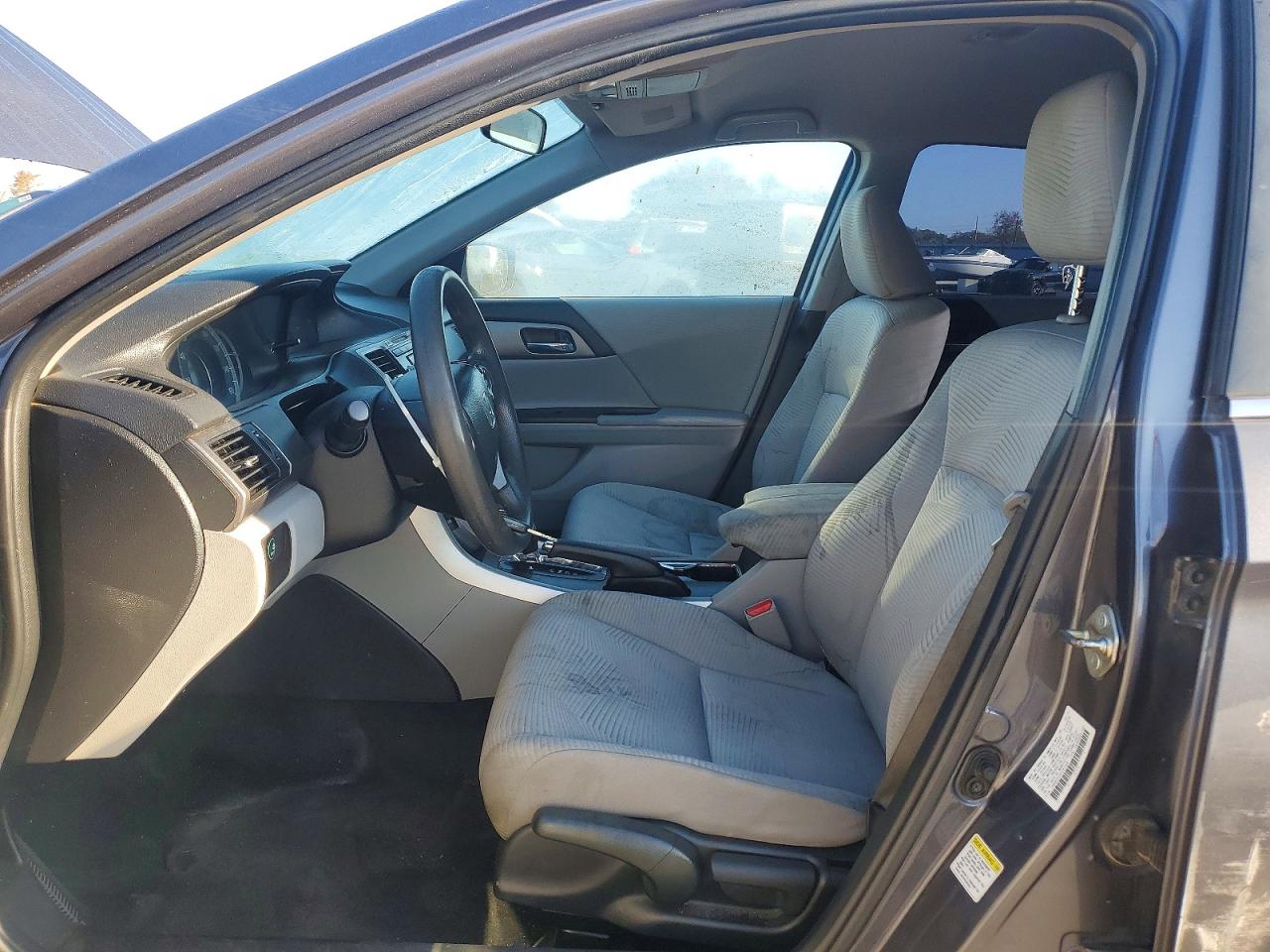 2015 HONDA ACCORD LX photo 7