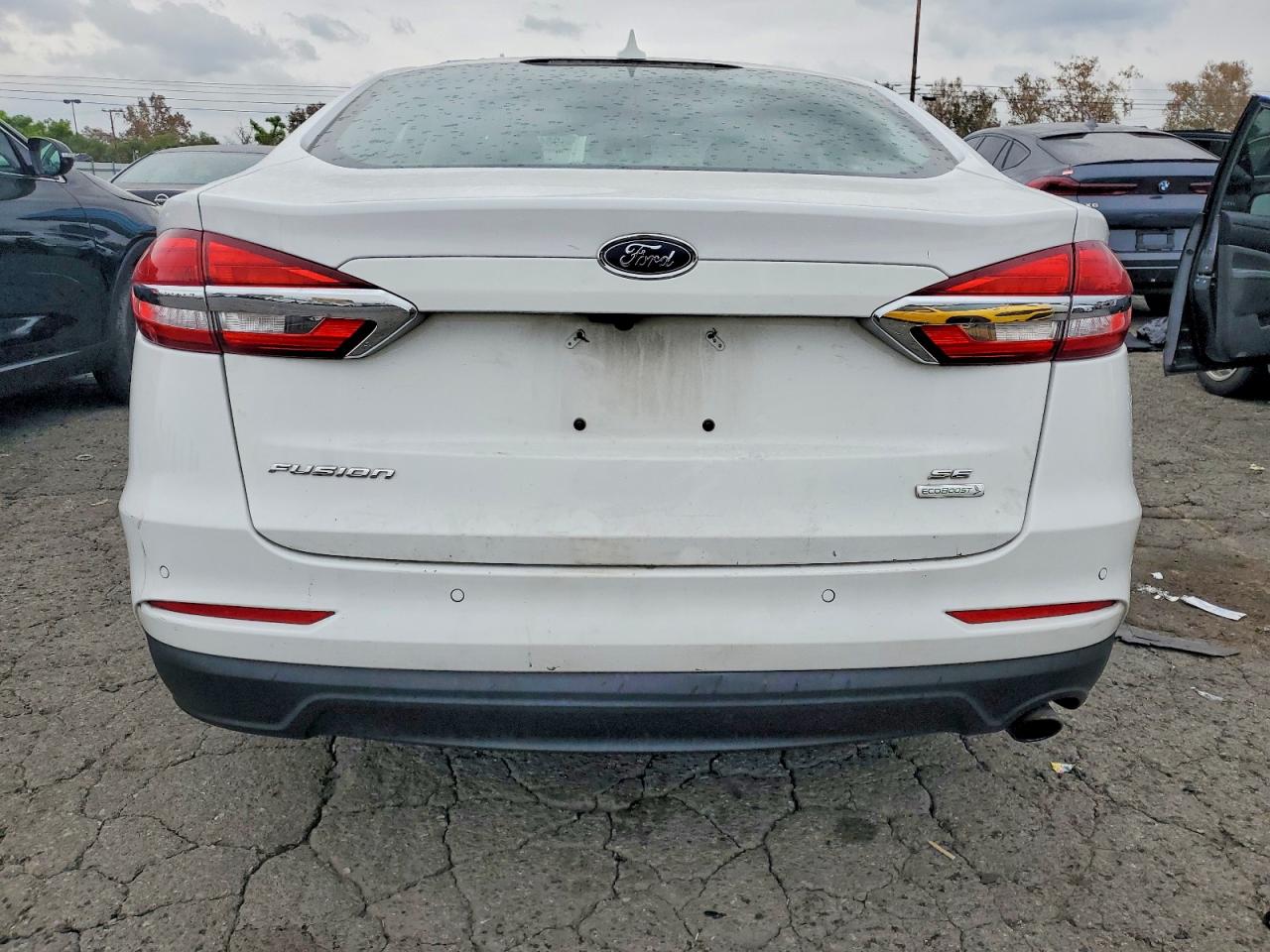 2020 FORD FUSION SE photo 6