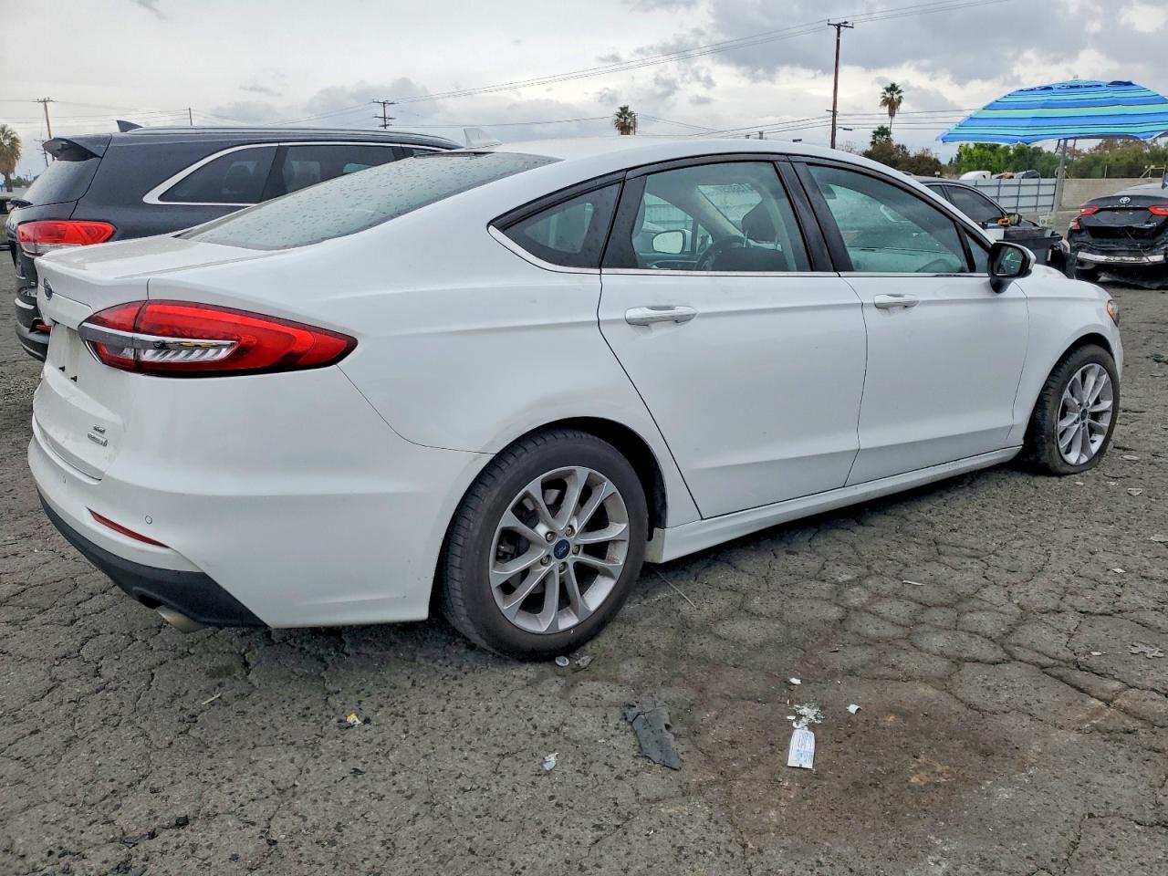 2020 FORD FUSION SE photo 3