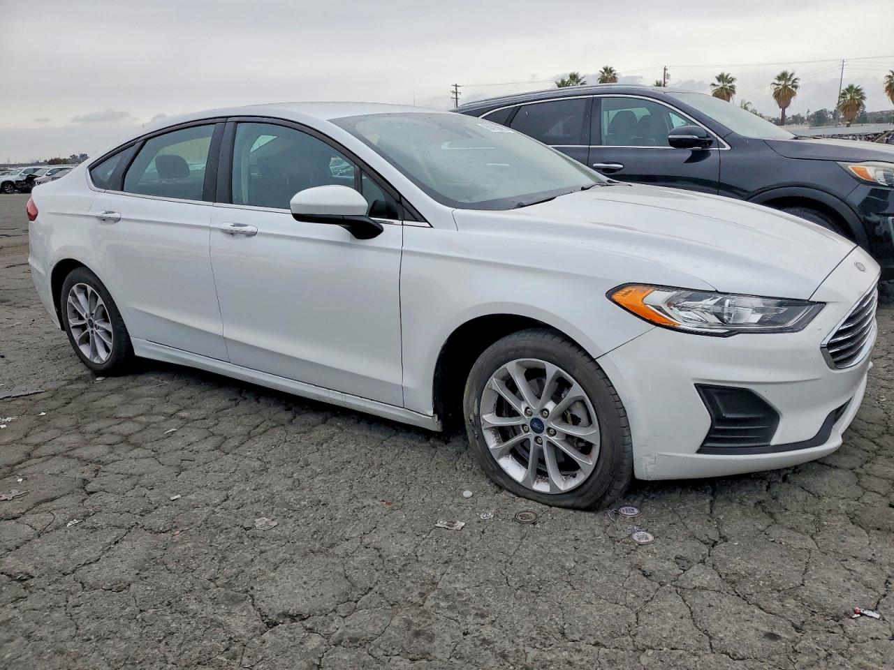 2020 FORD FUSION SE photo 4