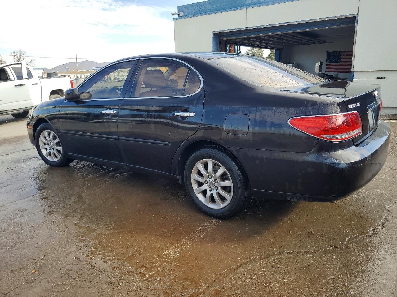 2005 LEXUS ES 330 photo 2