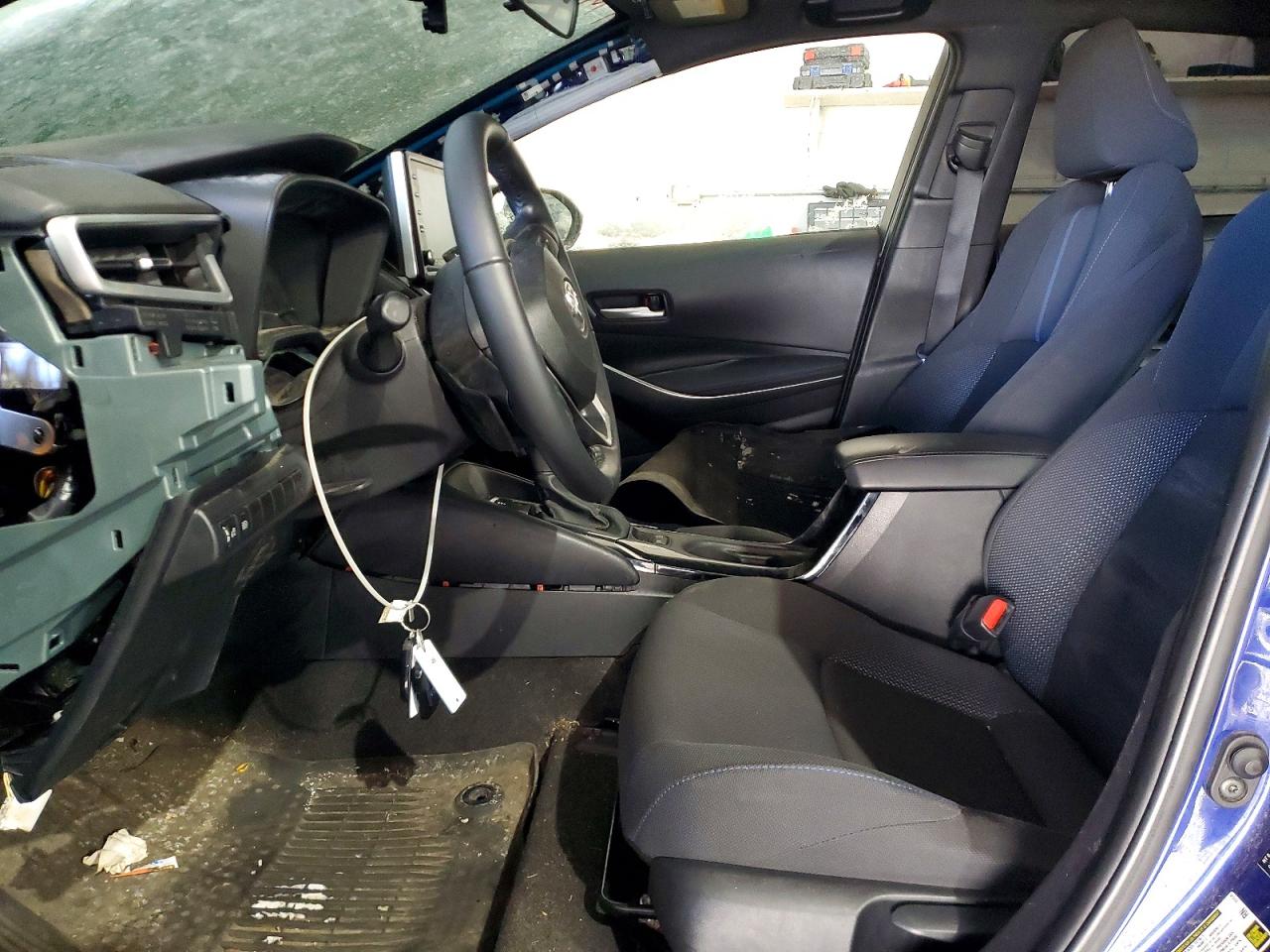 2021 TOYOTA COROLLA SE photo 7