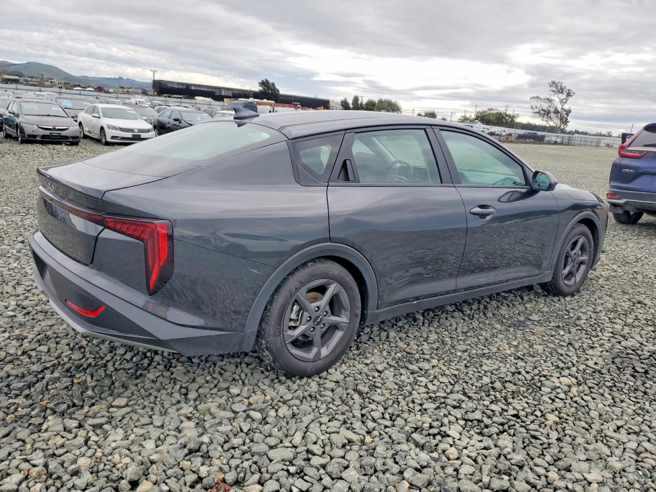 2025 KIA K4 LX photo 3