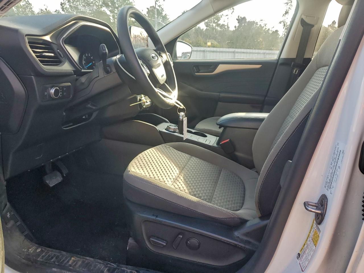 2022 FORD ESCAPE SE photo 7