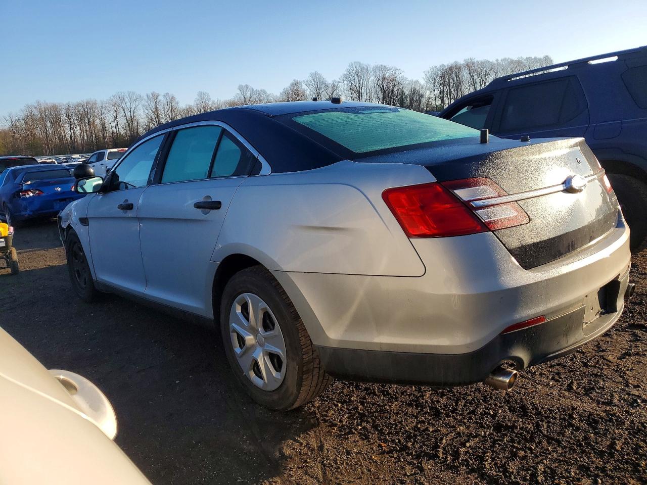 2015 FORD TAURUS POLICE INTERCEPTOR photo 2