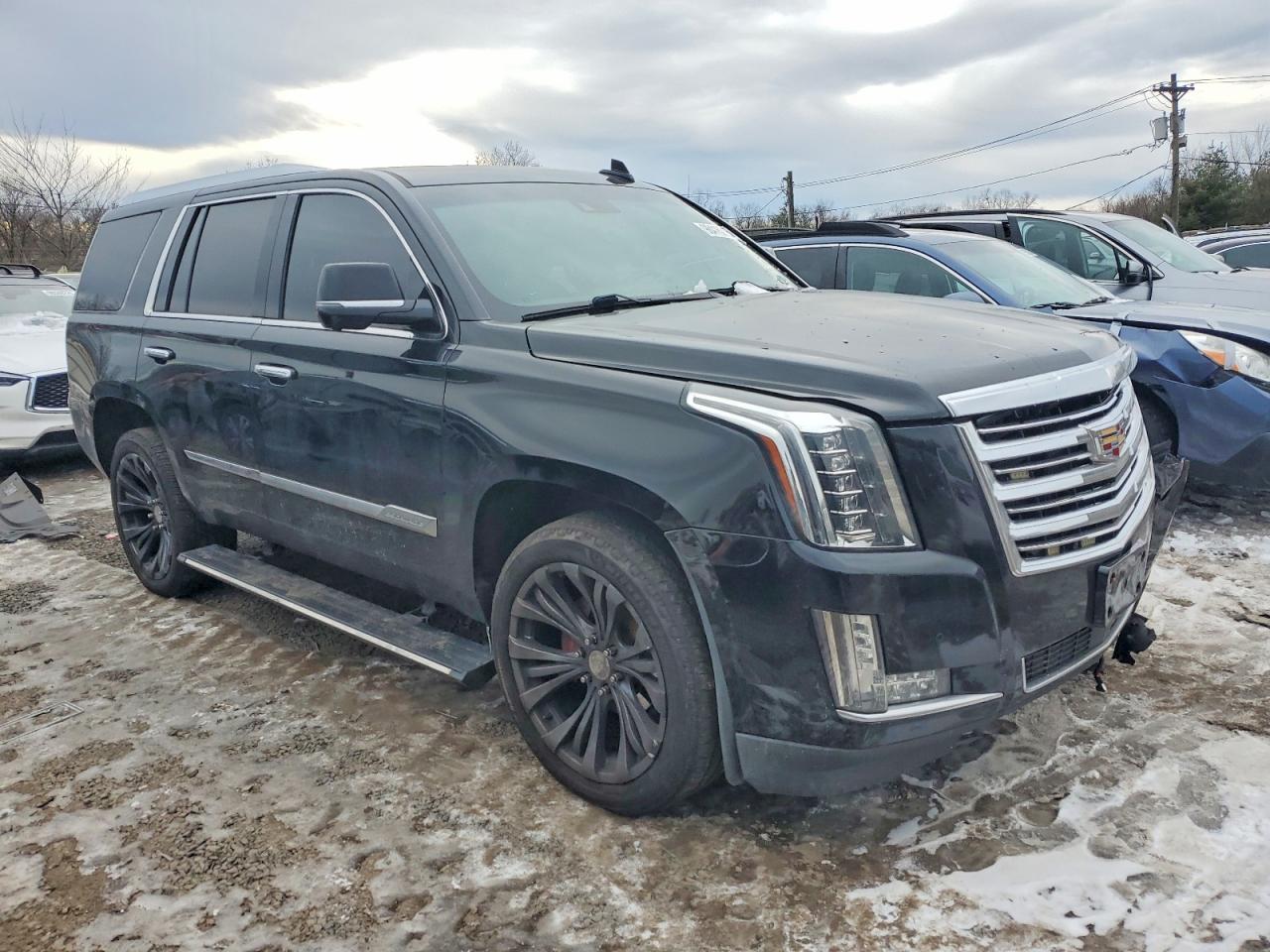 2016 CADILLAC ESCALADE PLATINUM photo 4
