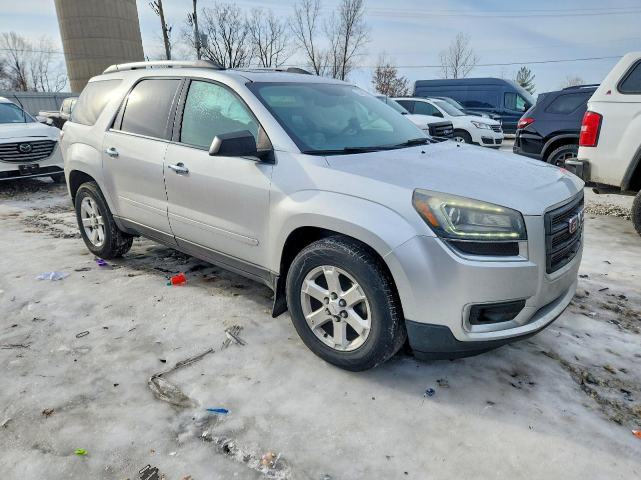 2015 GMC ACADIA SLE photo 4
