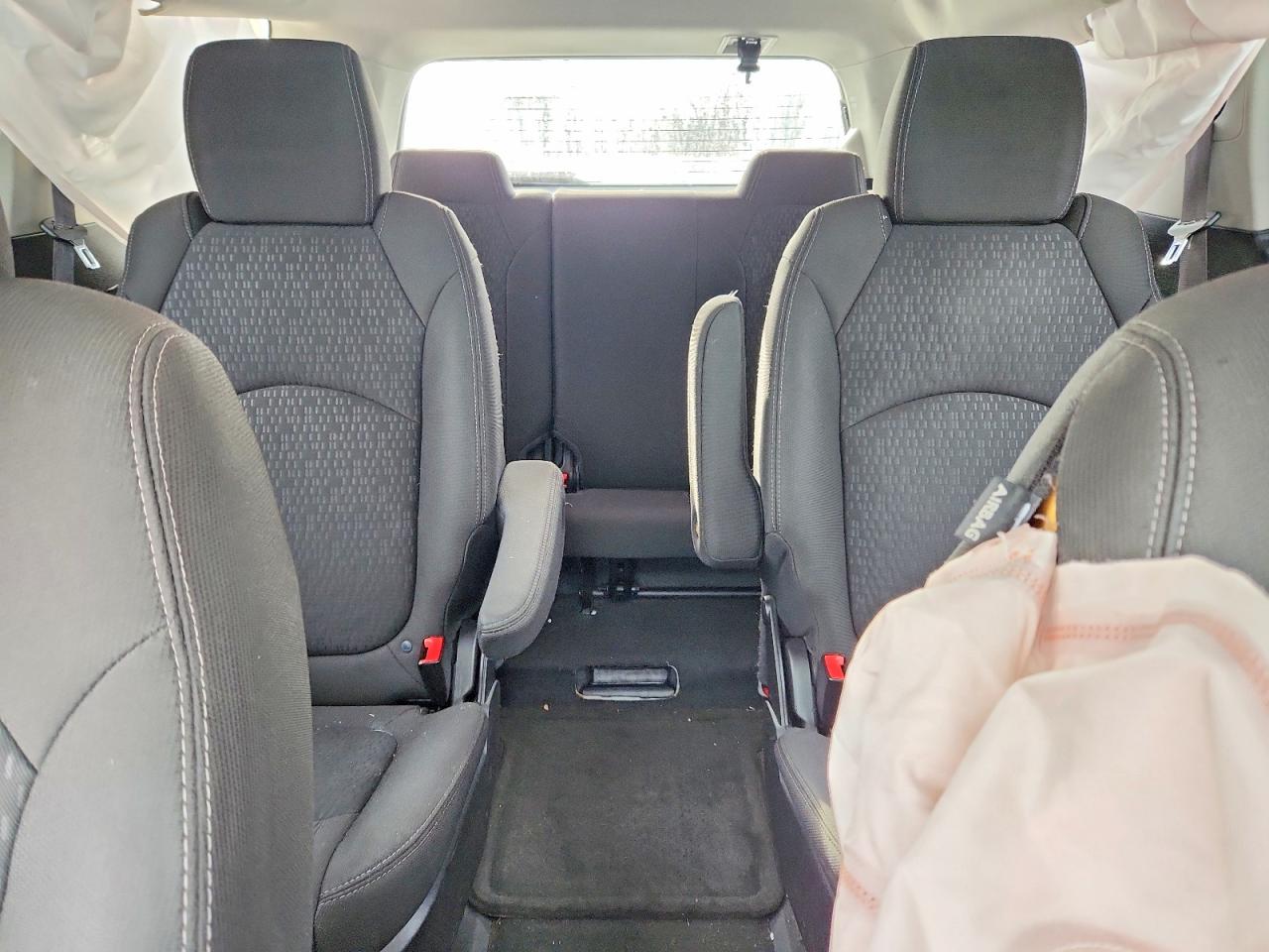 2015 GMC ACADIA SLE photo 10