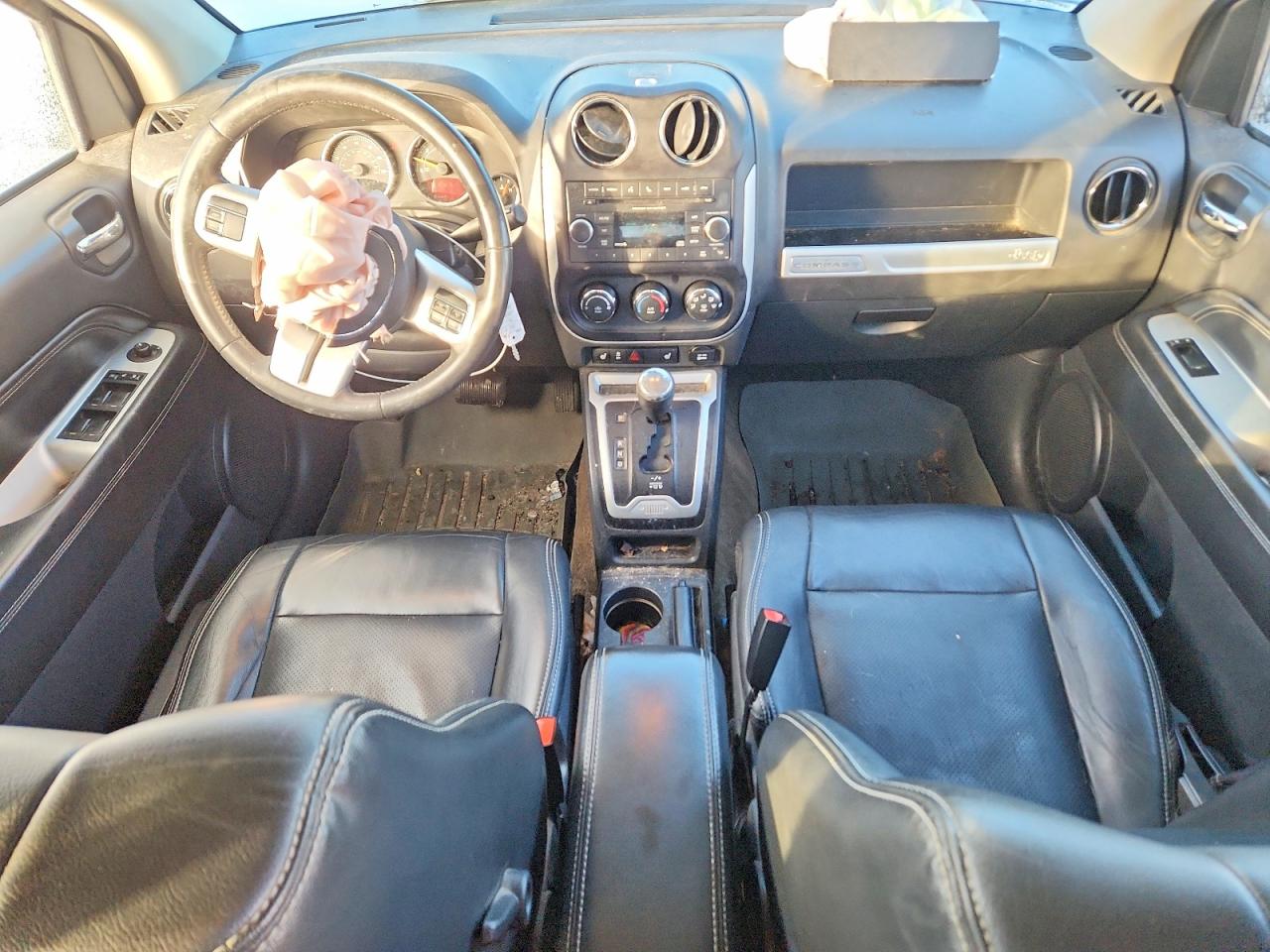 2016 JEEP COMPASS LATITUDE photo 8