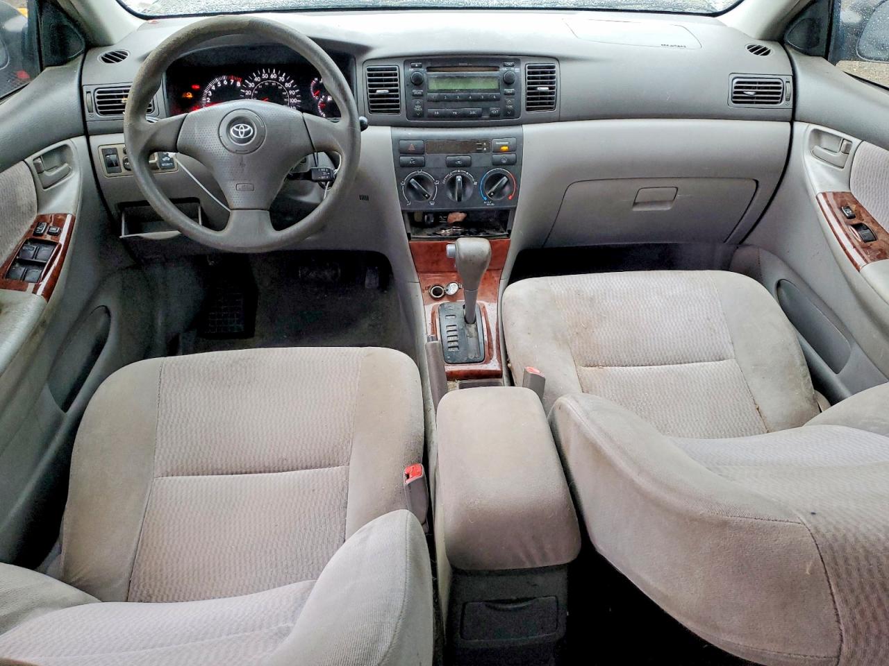 2006 TOYOTA COROLLA CE photo 8