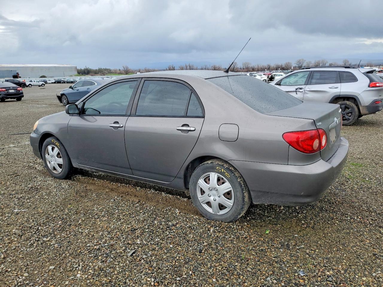 2006 TOYOTA COROLLA CE photo 2