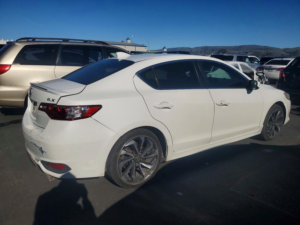 2016 ACURA ILX photo 3