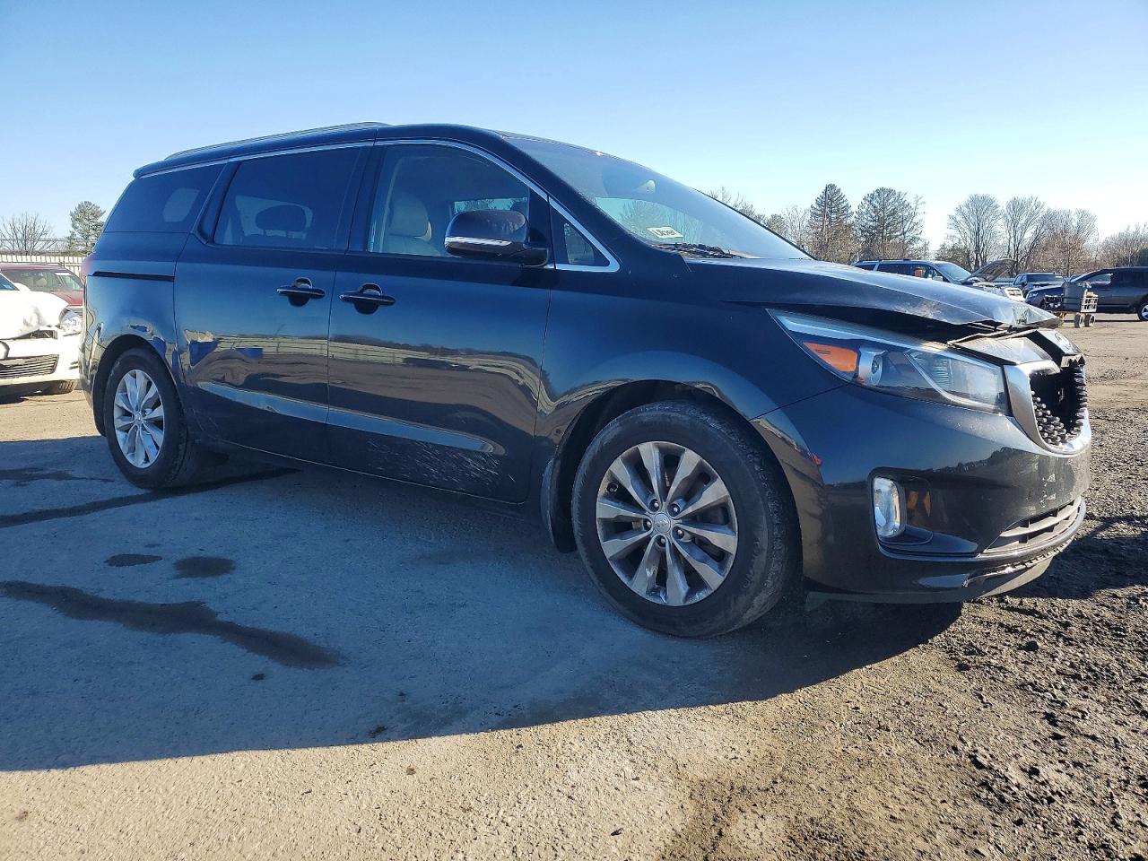 2016 KIA SEDONA EX photo 4