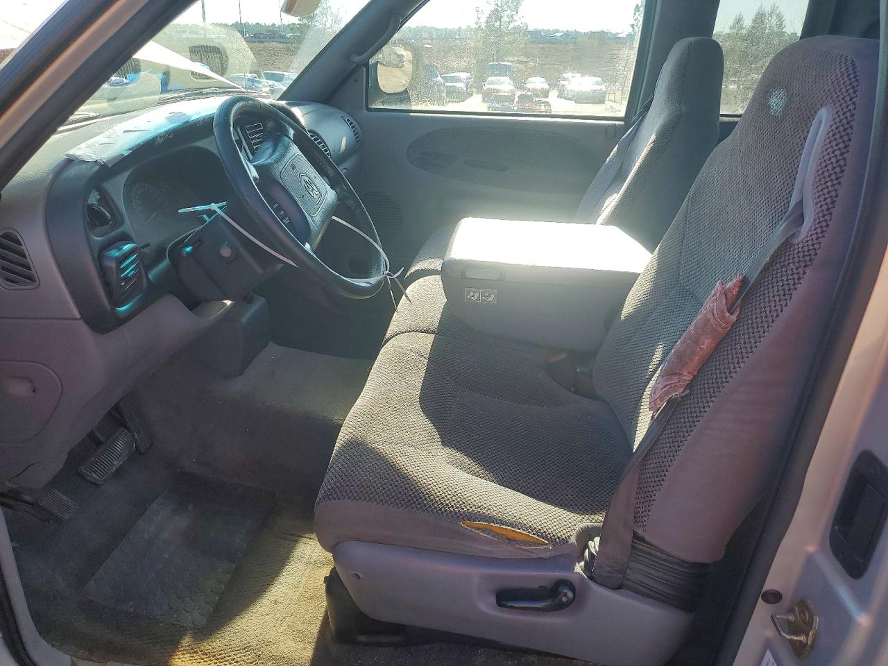 2001 DODGE RAM 1500 photo 7