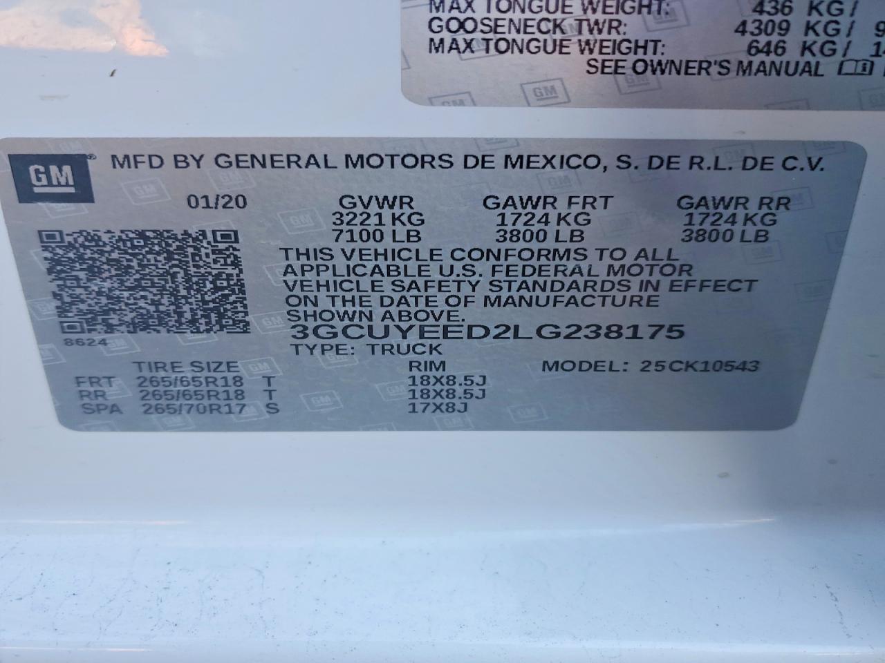 2020 CHEVROLET SILVERADO K1500 RST photo 12