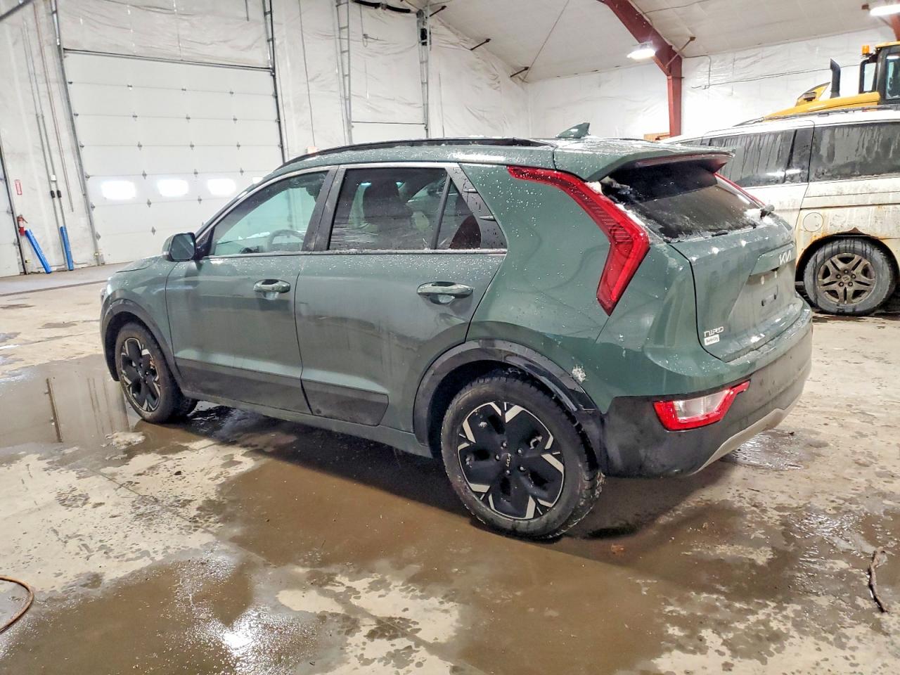 2025 KIA NIRO WIND photo 2