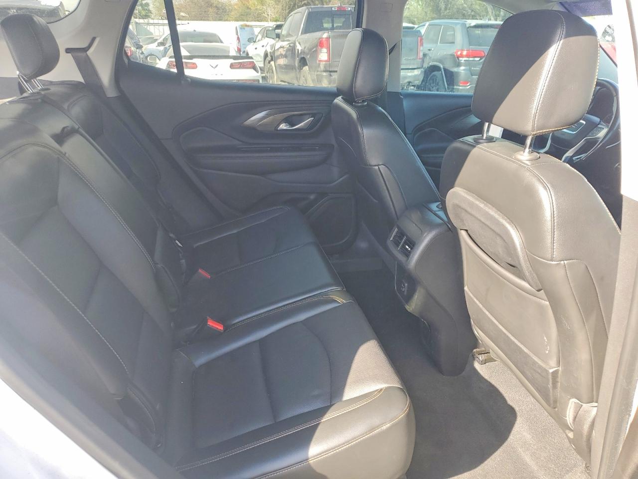 2019 GMC TERRAIN SLT photo 10