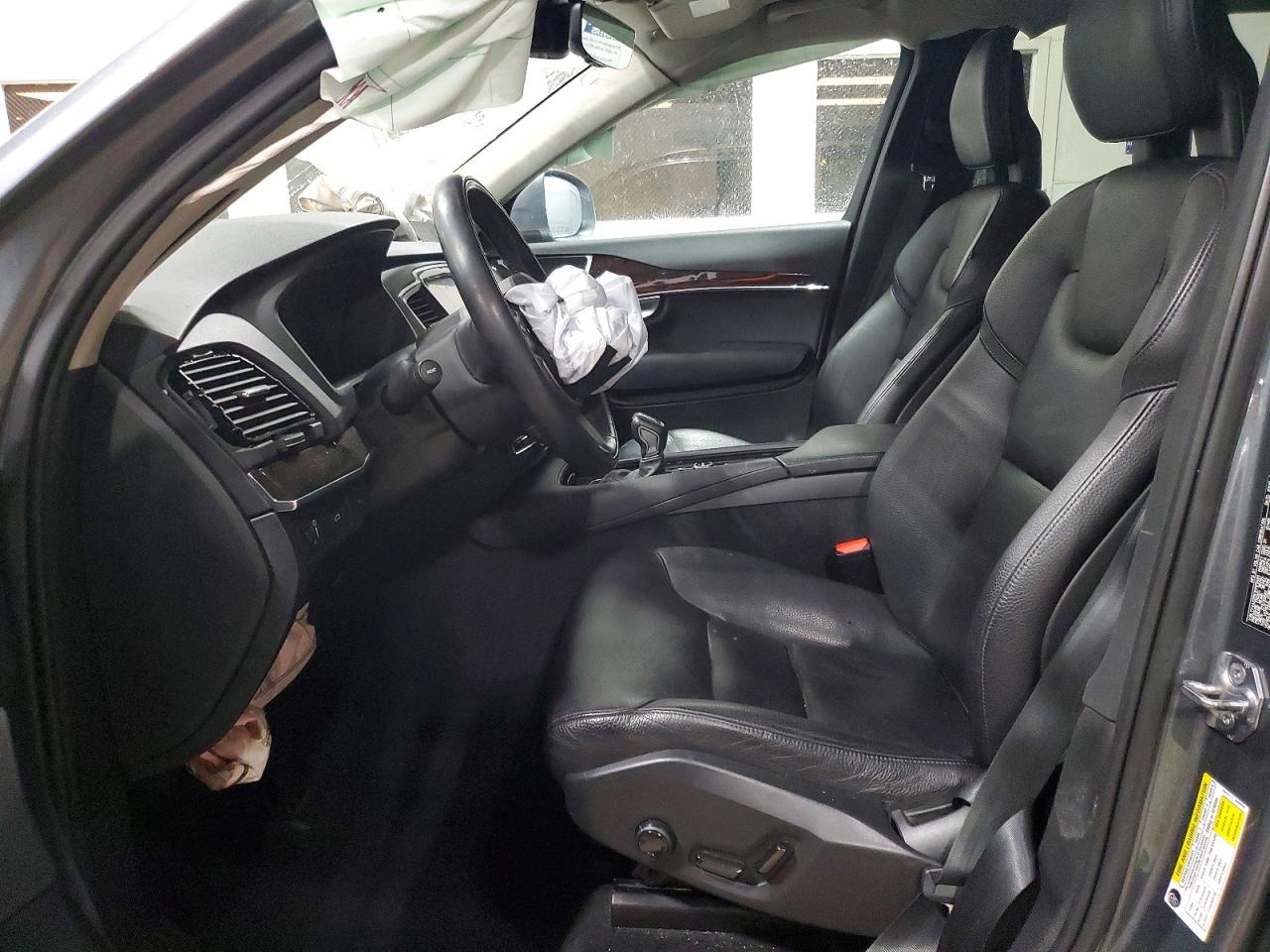 2017 VOLVO XC90 T6 photo 7