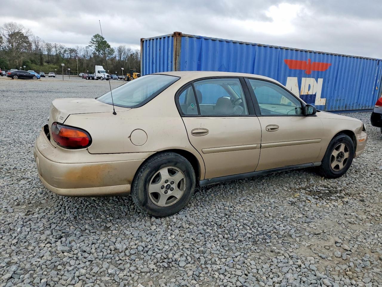 2003 CHEVROLET MALIBU photo 3